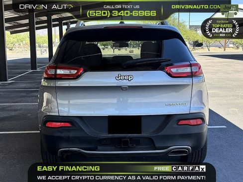 Used 2016 Jeep Cherokee Limited w/ Luxury Group FWD image 6