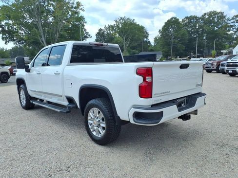 Used 2024 Chevrolet Silverado 2500 High Country w/ Technology Package AWD/4WD image 5