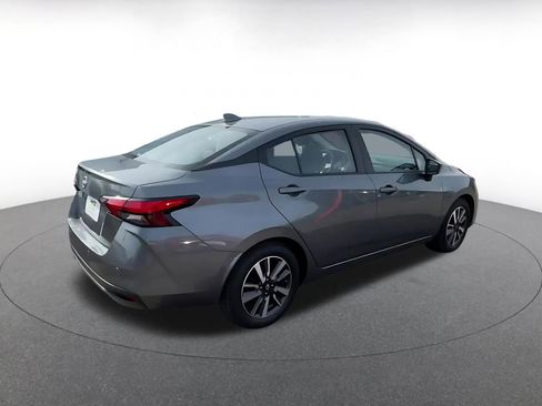 Used 2025 Nissan Versa SV image 15