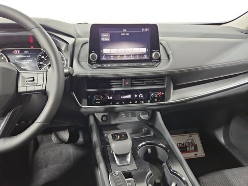 New 2026 Nissan Rogue SV AWD/4WD image 16