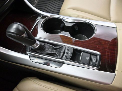 Used 2015 Acura TLX FWD image 23