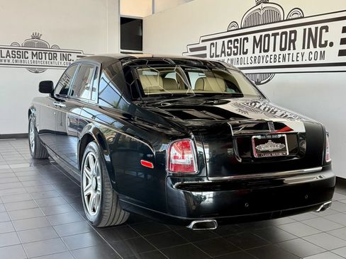 Used 2015 Rolls-Royce Phantom Sedan RWD image 6