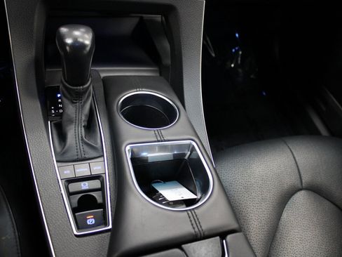 Used 2022 Toyota Avalon Limited w/ Advanced Safety Package image 33