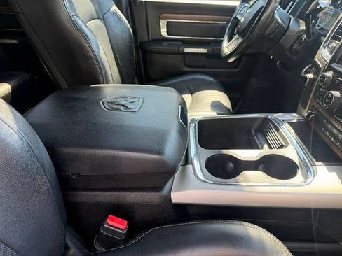 Used 2016 RAM 2500 Laramie w/ Sport Appearance Group AWD/4WD image 40