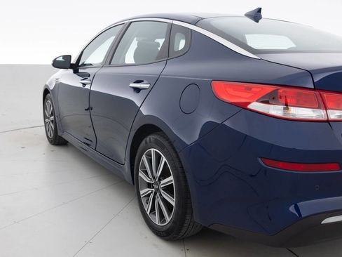 Used 2019 Kia Optima LX w/ LX 17" Wheel Package FWD image 13