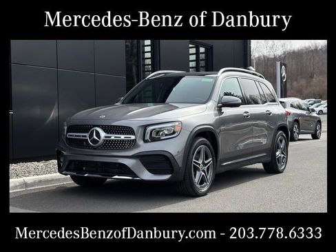 Certified 2021 Mercedes-Benz GLB 250 4MATIC image 1