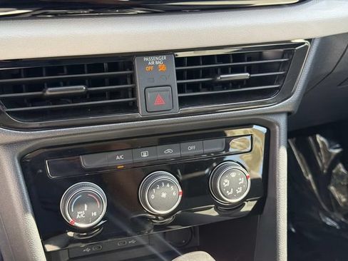 Certified 2023 Volkswagen Taos S FWD image 22