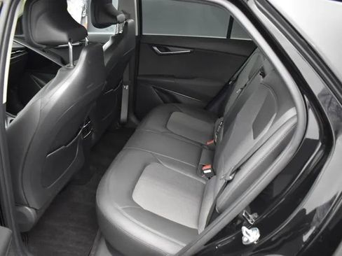 Used 2023 Kia Niro Wind w/ Wind Preserve Package image 15