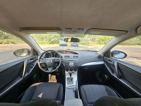 Used 2010 MAZDA MAZDA3 i Touring FWD image 36