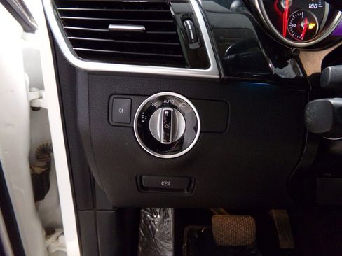 Used 2019 Mercedes-Benz GLS 450 4MATIC image 29