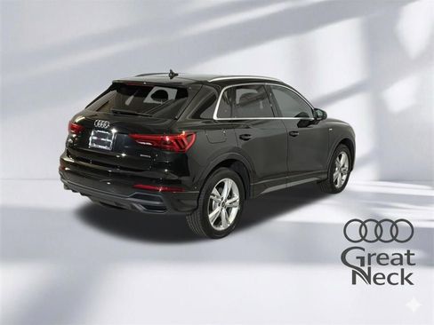 Used 2024 Audi Q3 2.0T Premium w/ Convenience Package AWD/4WD image 10