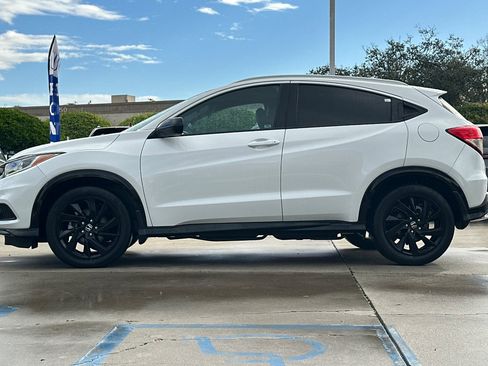 Used 2022 Honda HR-V Sport image 7