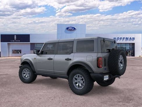 New 2025 Ford Bronco Badlands AWD/4WD image 4
