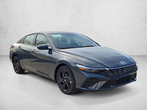 New 2026 Hyundai Elantra Sport FWD image 7