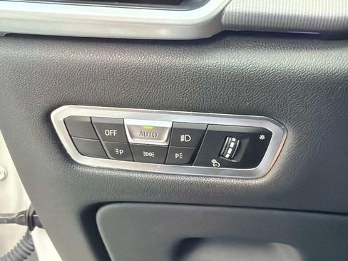 Used 2023 BMW X5 sDrive40i w/ M Sport Package RWD image 52