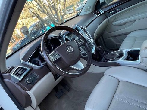 Used 2011 Cadillac SRX Performance image 16