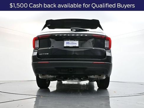 New 2025 Ford Explorer Active image 31
