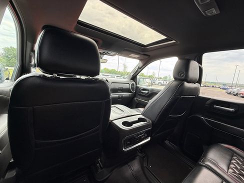 Used 2021 GMC Sierra 1500 AT4 w/ AT4 Premium Package AWD/4WD image 27
