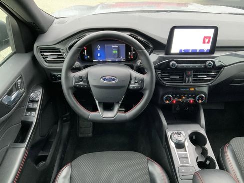 Used 2024 Ford Escape ST-Line w/ Cold Weather Package image 26