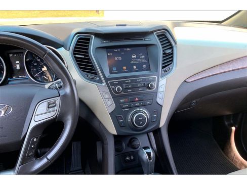 Used 2018 Hyundai Santa Fe Sport AWD/4WD image 6