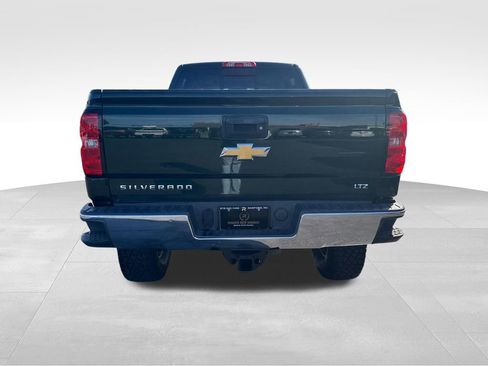 Used 2015 Chevrolet Silverado 2500 LTZ w/ Duramax Plus Package AWD/4WD image 4