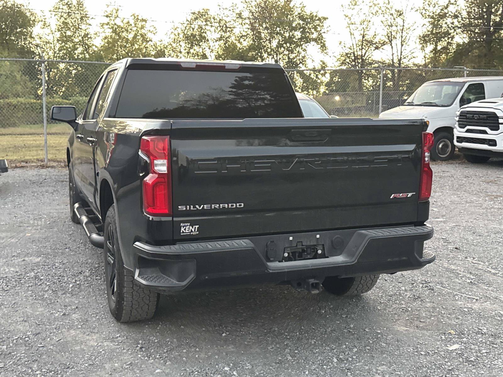 Used 2026 Chevrolet Silverado 1500 RST w/ RST Select Package AWD/4WD image 5