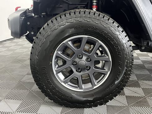 Used 2020 Jeep Gladiator Rubicon image 21