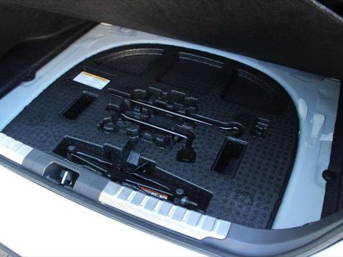 Certified 2025 Toyota Camry LE image 28