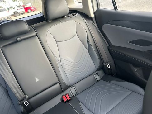 New 2026 Volkswagen Tiguan SE AWD/4WD image 14