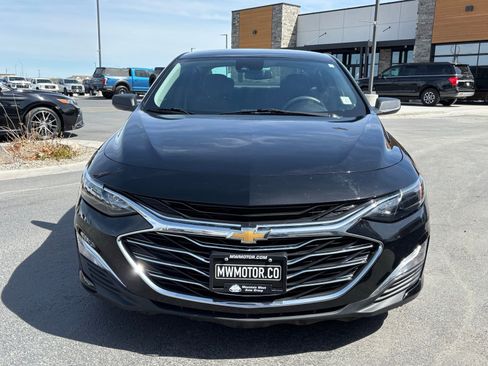 Used 2024 Chevrolet Malibu LS FWD image 2