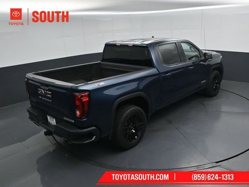 Used 2021 GMC Sierra 1500 Elevation w/ X31 Off-Road Package AWD/4WD image 43