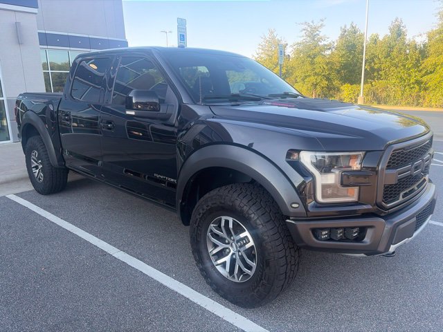 Used 2018 Ford F150 Raptor w/ Equipment Group 802A Luxury AWD/4WD image 5
