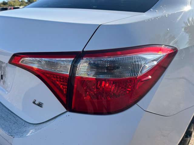 Used 2014 Toyota Corolla LE FWD image 11