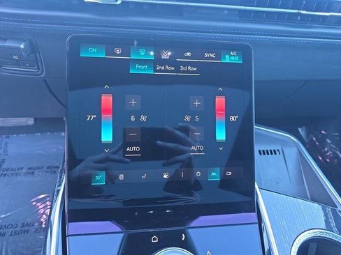 Used 2026 Cadillac Escalade IQL Sport 1 w/ LPO, ONYX Package image 26