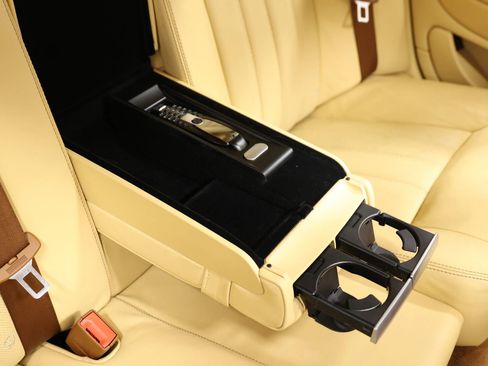Used 2012 Bentley Flying Spur Flying Spur AWD/4WD image 85
