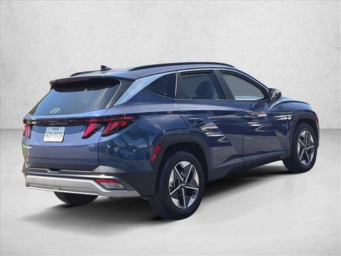 Used 2025 Hyundai Tucson SEL FWD image 5