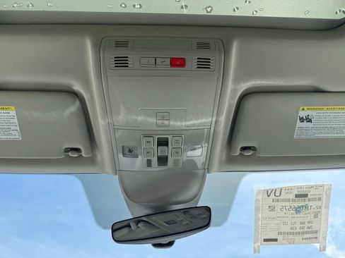 New 2026 Volkswagen Taos SE AWD/4WD image 35