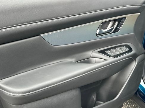 New 2026 Nissan Murano SL image 10