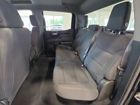 Used 2021 GMC Sierra 1500 4x4 Crew Cab w/ Sierra Value Package image 28