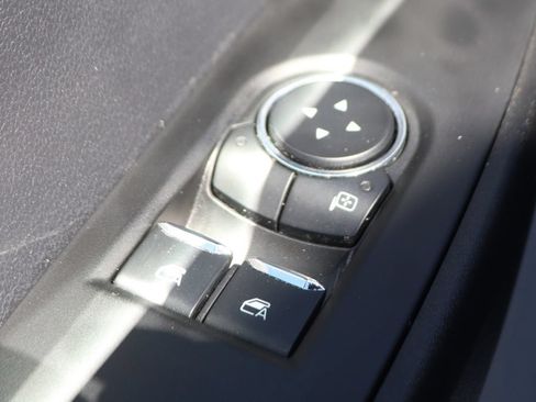 Used 2024 Ford F550 2WD Regular Cab Super Duty image 22