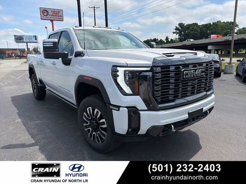 Used 2024 GMC Sierra 2500 Denali Ultimate AWD/4WD image 1
