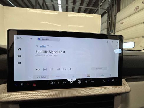 New 2026 Ford Explorer Active image 12