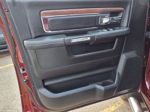 Used 2018 RAM 2500 Laramie w/ Snow Chief Group image 15