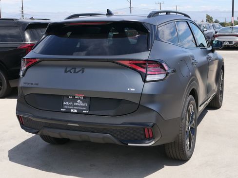 New 2025 Kia Sportage X-Line Prestige image 3