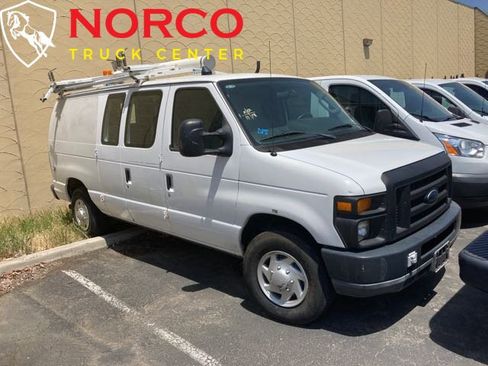 Used 2011 Ford E-250 and Econoline 250 image 1