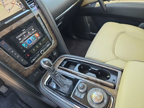 Used 2021 INFINITI QX80 Premium Select w/ Cargo Package AWD/4WD image 25