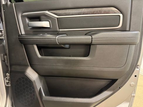 Used 2024 RAM 2500 Big Horn w/ Night Edition image 23