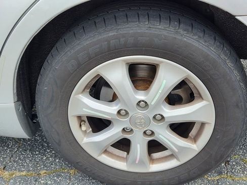 Used 2011 Toyota Camry LE w/ LE Extra-Value Pkg image 10