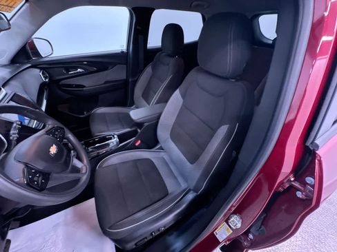 Used 2021 Chevrolet TrailBlazer LT image 14