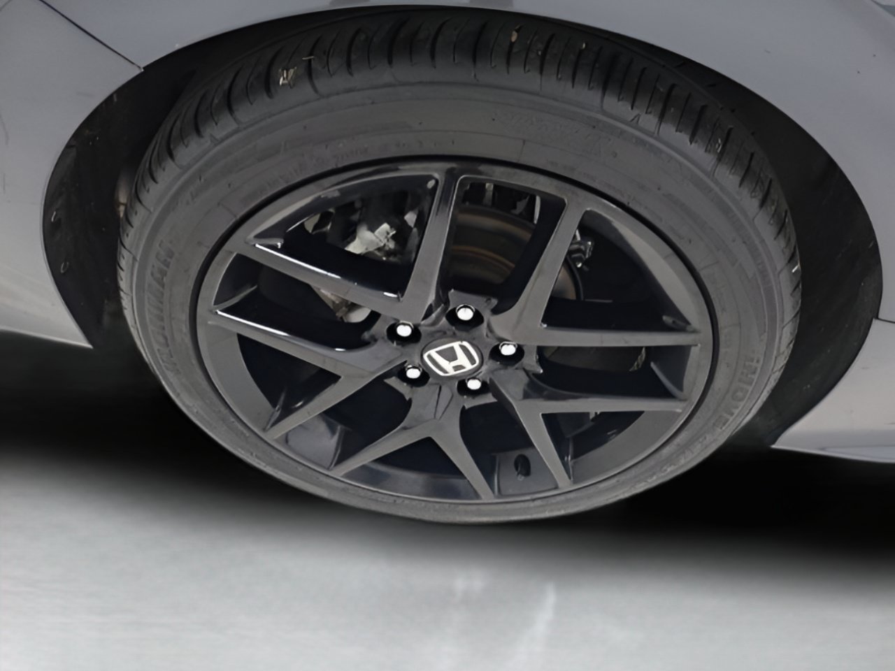 Used 2025 Honda Civic Sport image 9